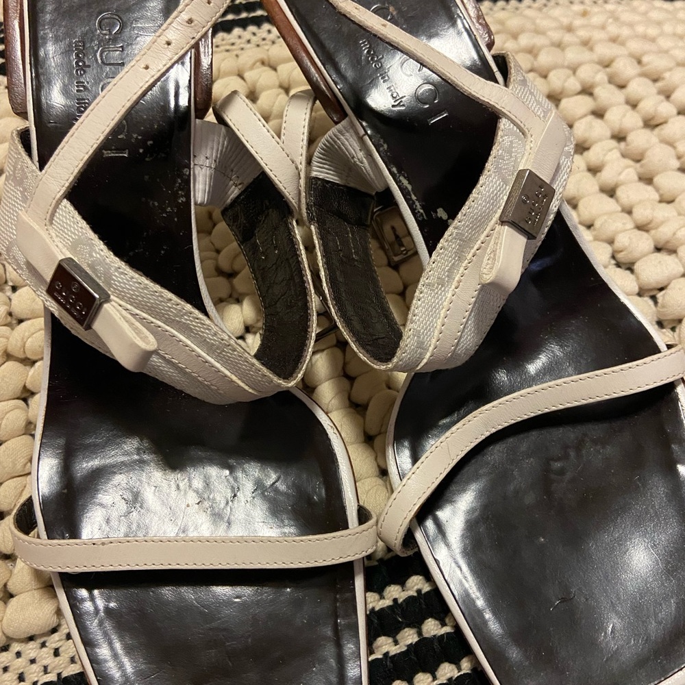 Authentic Gucci shoes